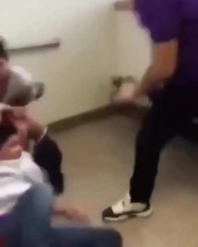 Poor kid ?