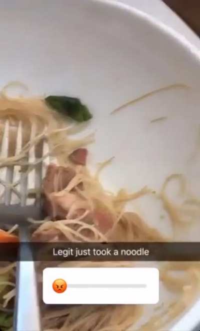 Wasp steals noodle