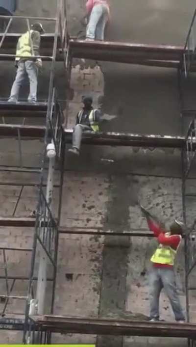 Multi-storey cement renderers