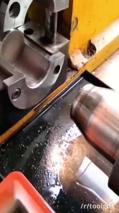 A pipe expander