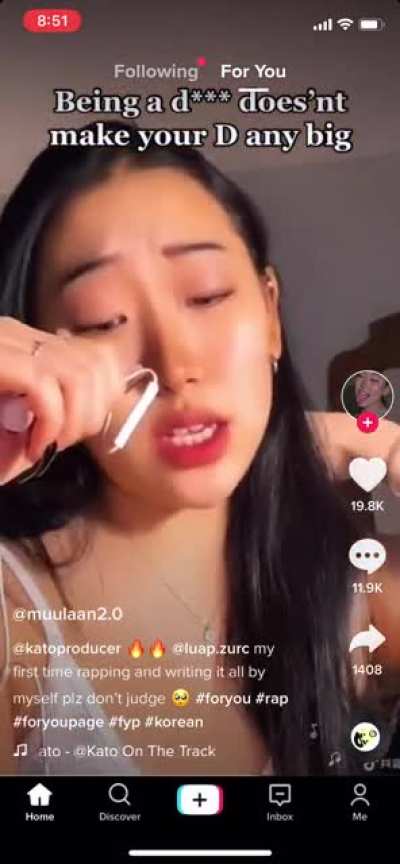 I knew it was gonna be cringe as soon as she said, “this is fire”
