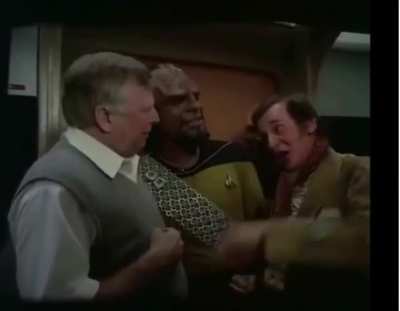 Bloopers from "Star Trek: The Next Generation"