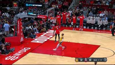 [Highlight] Josh Christopher rips Westbrook and rises up for the huge fastbreak slam