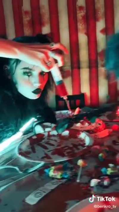 Kinda creepy but so fucking cool