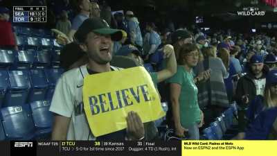 [Highlight] [Highlight] An angry fan departs after the Blue Jays lose to the Mariners