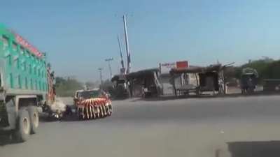 WCGW when you ignore the incoming truck