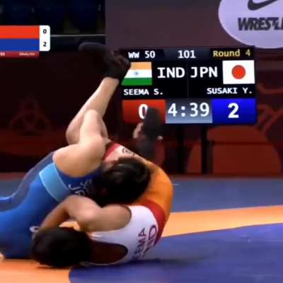 Undefeated Japanese wrestler who won the Olympics without a single point scored on her