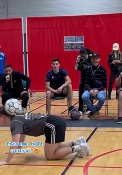Impressive ball juggling