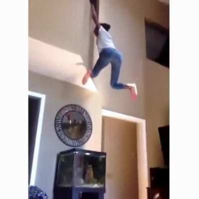 HMC while I attempt to dangle above this fish tank