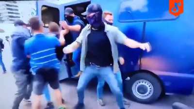 Yoink