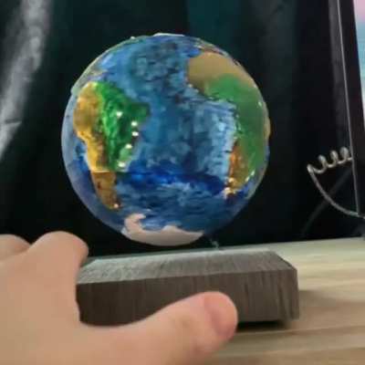 So I crafted this electromagnetic levitating Earth and lit up the entire planet, it’s a prototype?? Prove this wrong flat earthers,