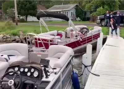 HMC while I mess up a boat.
