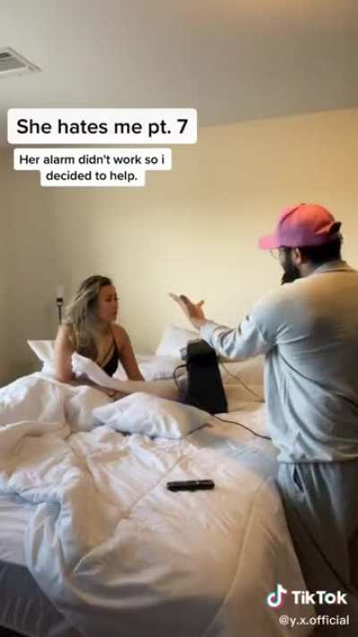 ?You're late for work ?