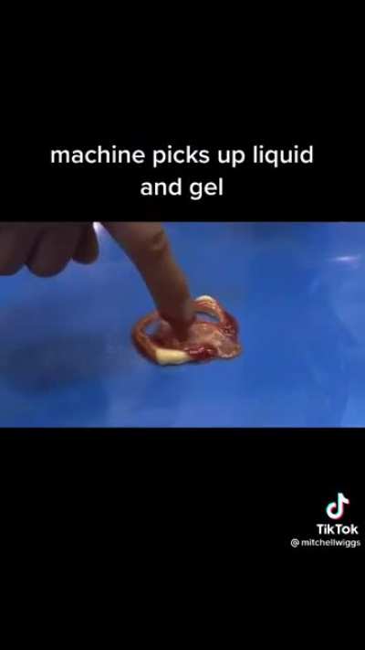 Sauce machine