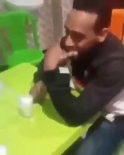 what could go wrong when you try to eat 30 homemadeyogurt ? (probably my favortite video of all time )