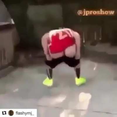 SHITPOSTING