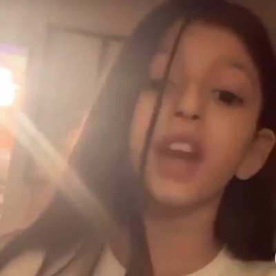 This girl trying to roast someone on tik tok