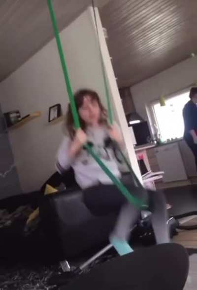 Trying a elastic resistance band