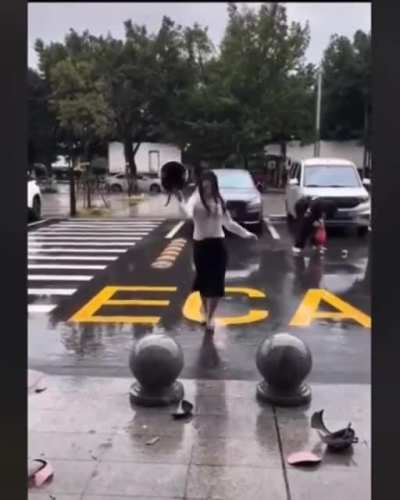 Found this on r/publicfreakouts and couldn't stop thinking it was missing something... added the sounds and music. ??