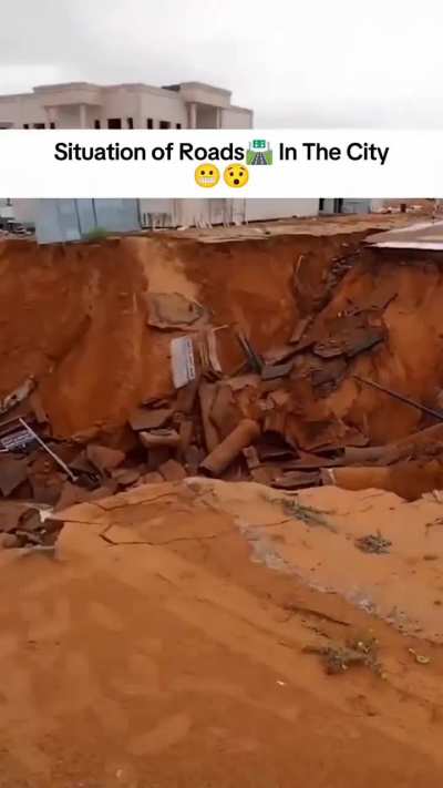 ?Massive Flooding In Dubai