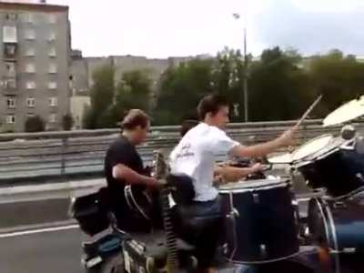 Russian rolling rock band slays monotony in the highway