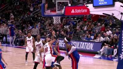 [Highlight] Jalen Duren stuffs Caleb Martin’s dunk attempt