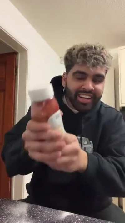 Ketchup shooter