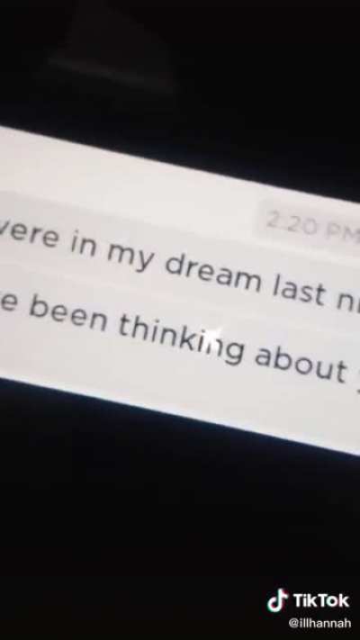 Damn roblox kids do be wildin