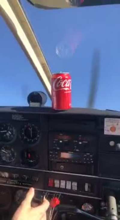 Cola jumpscare