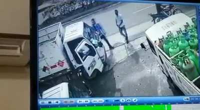 WCGW trying to rob a hard-working guy?