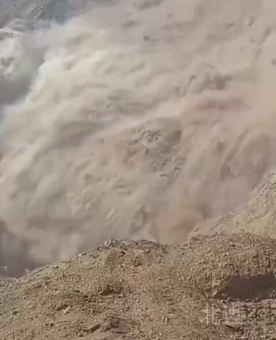 Mine collapse in China