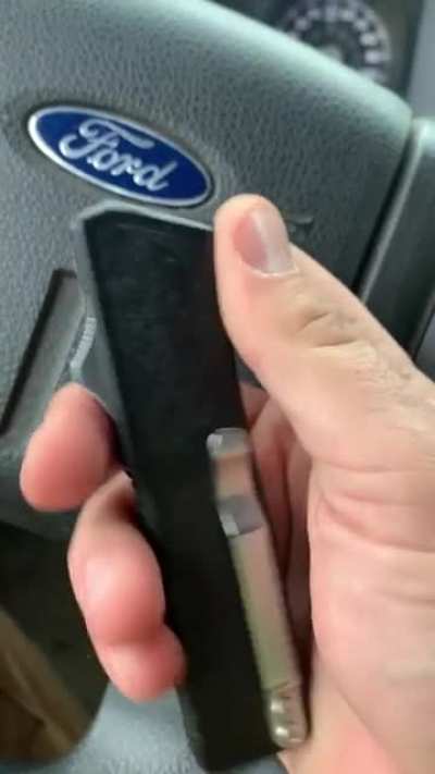 from r/knives