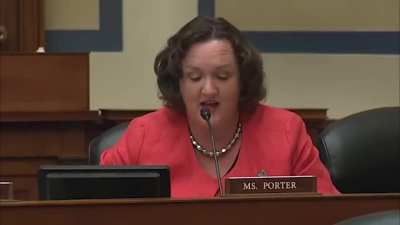 Katie Porter DEMOLISHES gun argument
