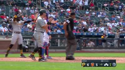 [Highlight] Wilmer Difo's RBI single gives the lead to the Pirates over the Mets in the top of the ninth.