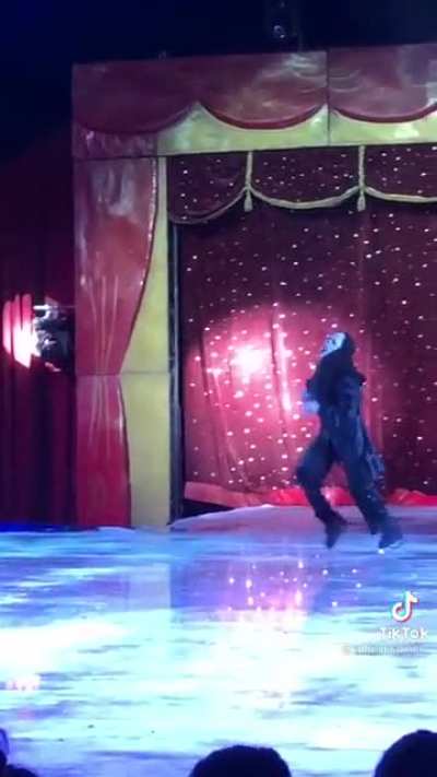 Who let SCREAM on ice happen?