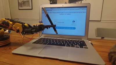 Robot beats " i am not a robot "