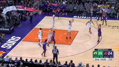 [Highlight] Jock Landale (career 28% 3PT shooter) takes the "Kornet Kontest" challenge and comes up with an L