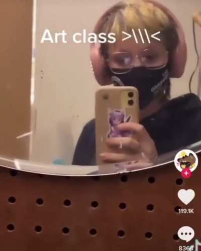 Say HI to tiny! So cringe