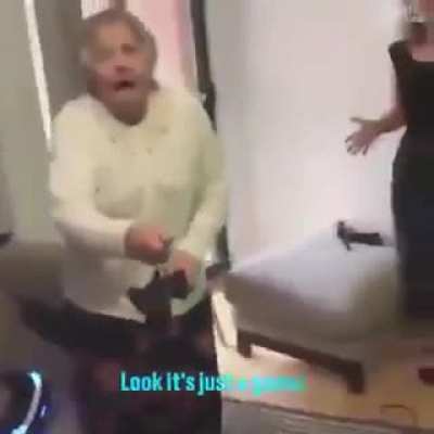 Vr gradma chaos