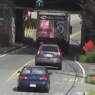 The driver is really idiot...