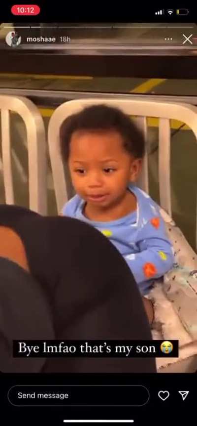 Disgusting woman twerks on toddler at Waffle House while his mom records