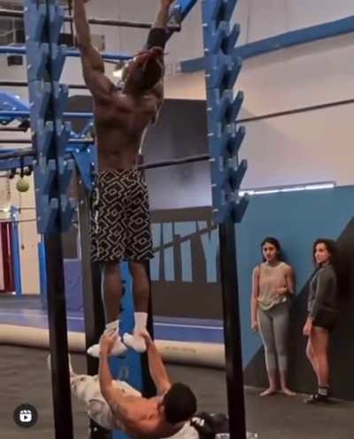 Meanwhile I can’t even take five normal pullups