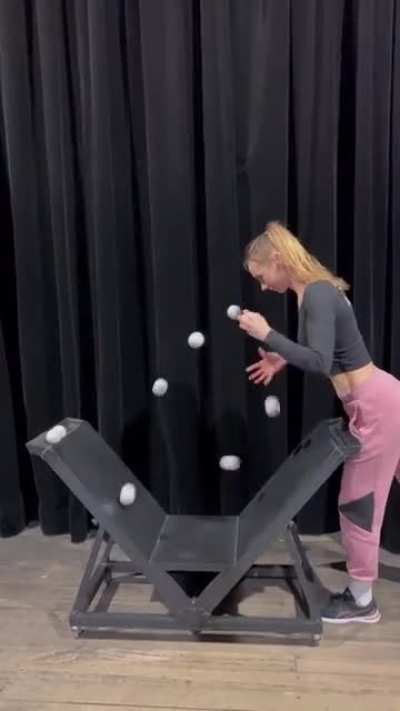 To juggle