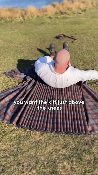 How to fold and wear "the great kilt".