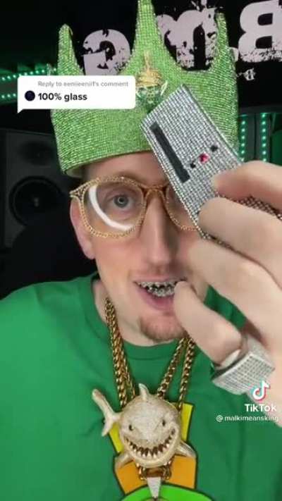 All the drip is fake ?