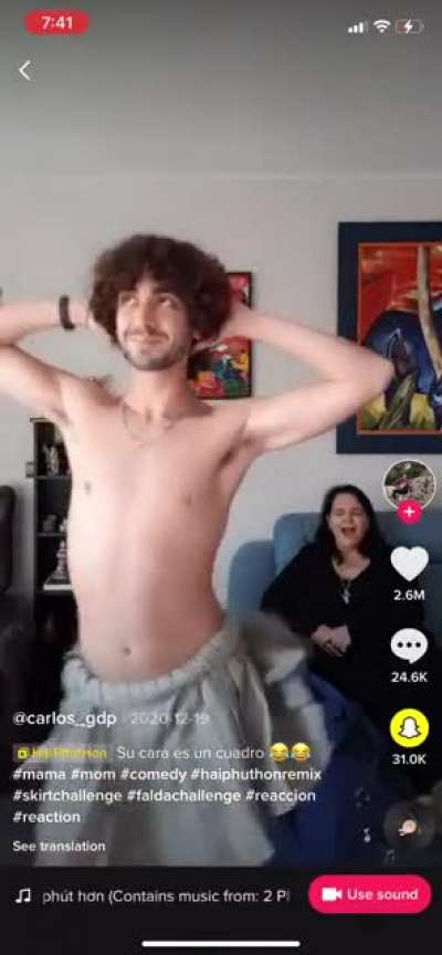 Hey mum watch this
