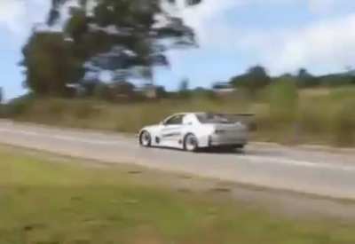 ...this 1200HP R32 GTR (?)