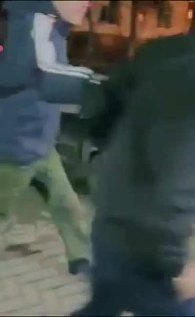 Caught his gf cheating on him with his dad