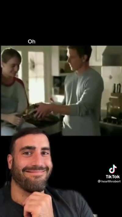 In honor of Game of Thrones 10th anniversary an old Folger's commercial giving off major Jaime and Cersei vibes ?