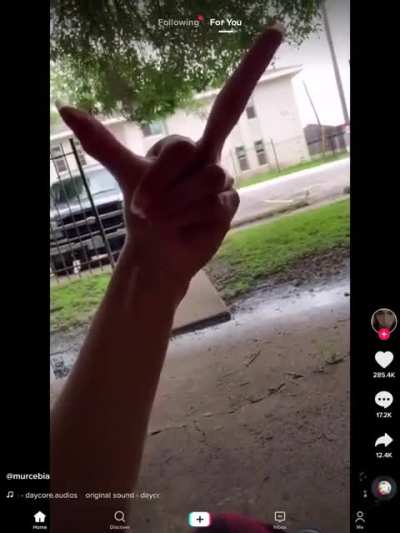 What the hell is going on with their fingers?